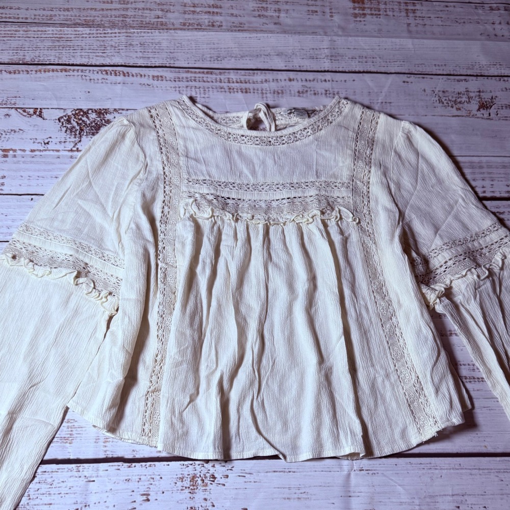 American Eagle Womens L Cream Peasant Top Boho Lace Ruffle Cotton Blend Blouse